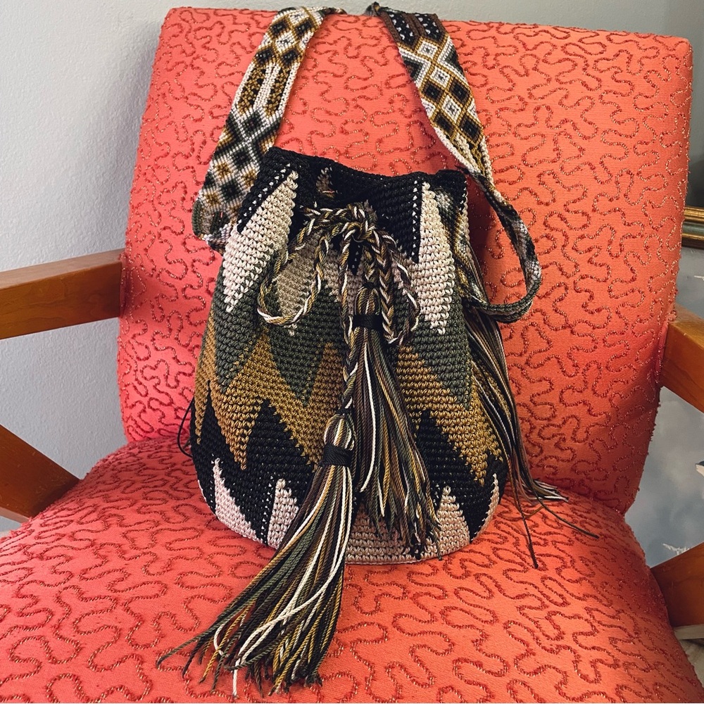 Wayuu | Mochila Woven Drawstring Chevron Earth Tones Crossbody Bag w Tassels